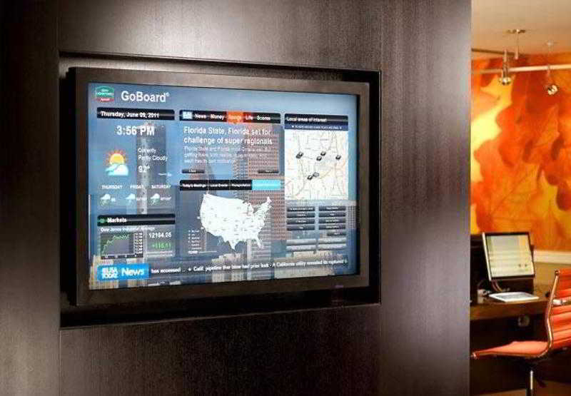 Courtyard By Marriott Atlanta Airport South/Sullivan Road College Park Bagian luar foto